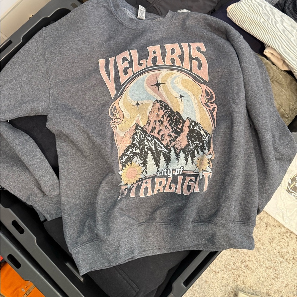 Velaris sweater - ACOTAR merch